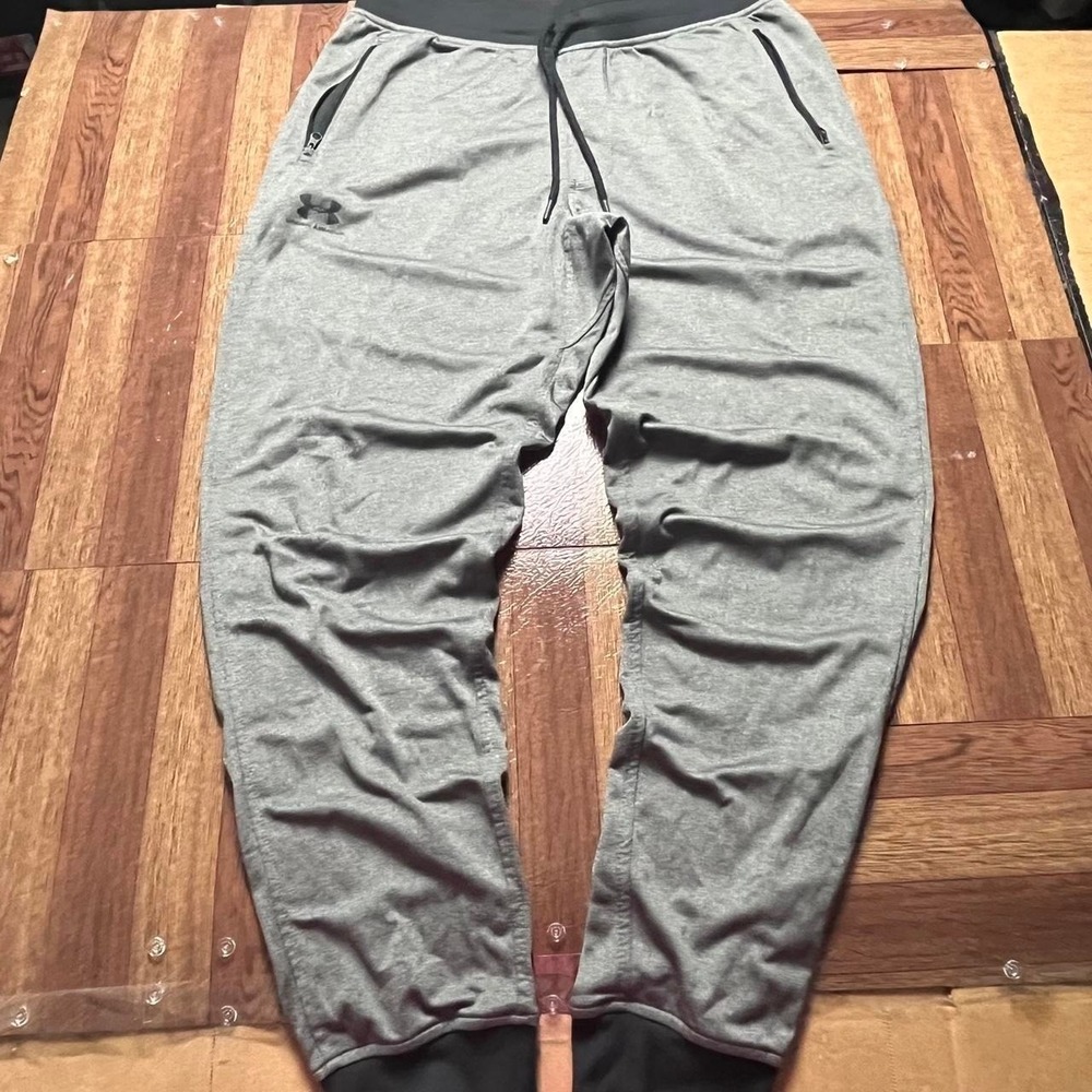 Under Armour Grey Retro Tech Sportswear Sweatpants Jogger Large
